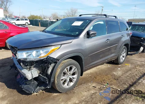 2016 Toyota Highlander Le Plus V6 из США, поврежденный, VIN 5TDBKRFH5GS290585